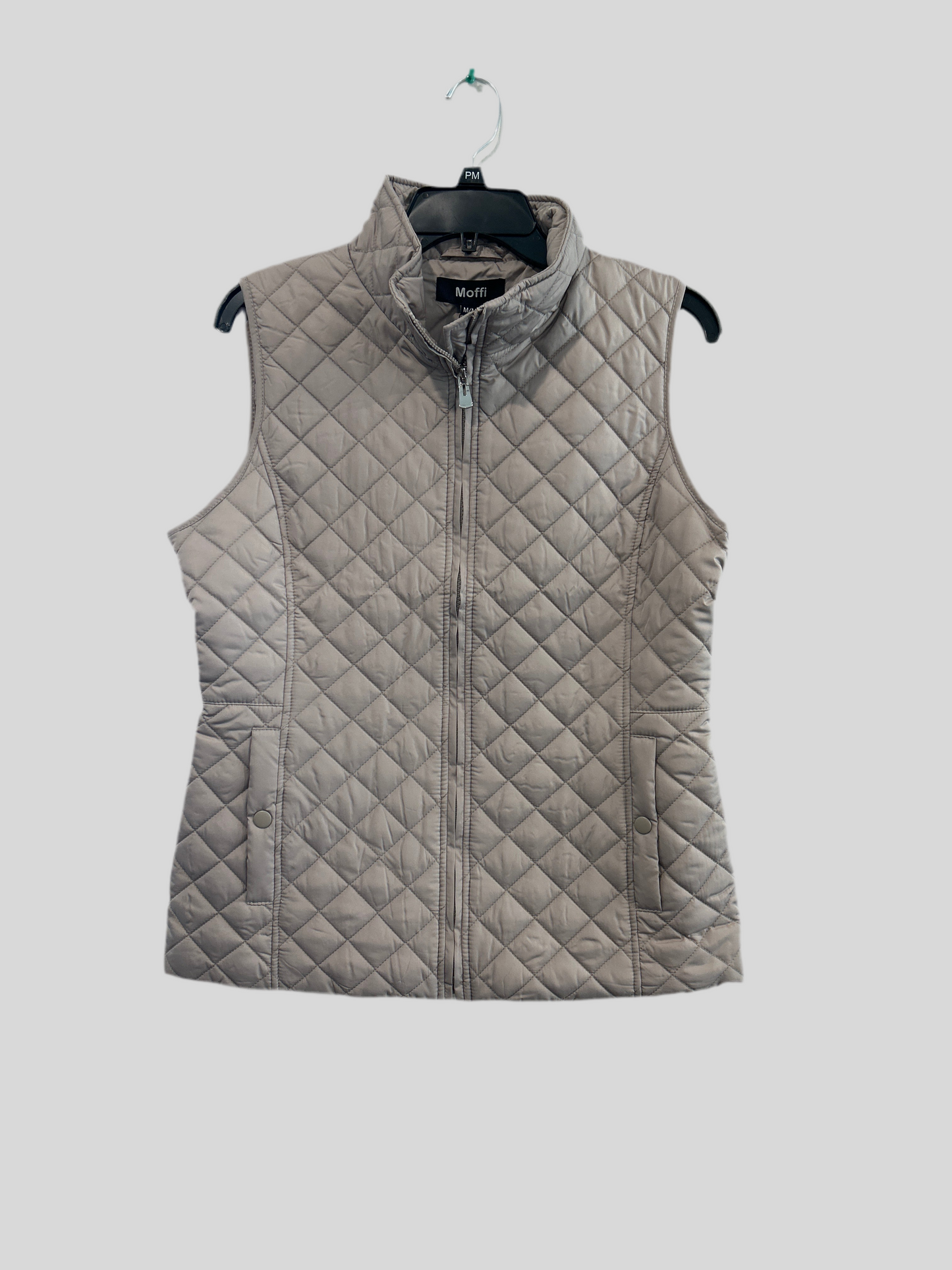 Spring quilted vest with zipper