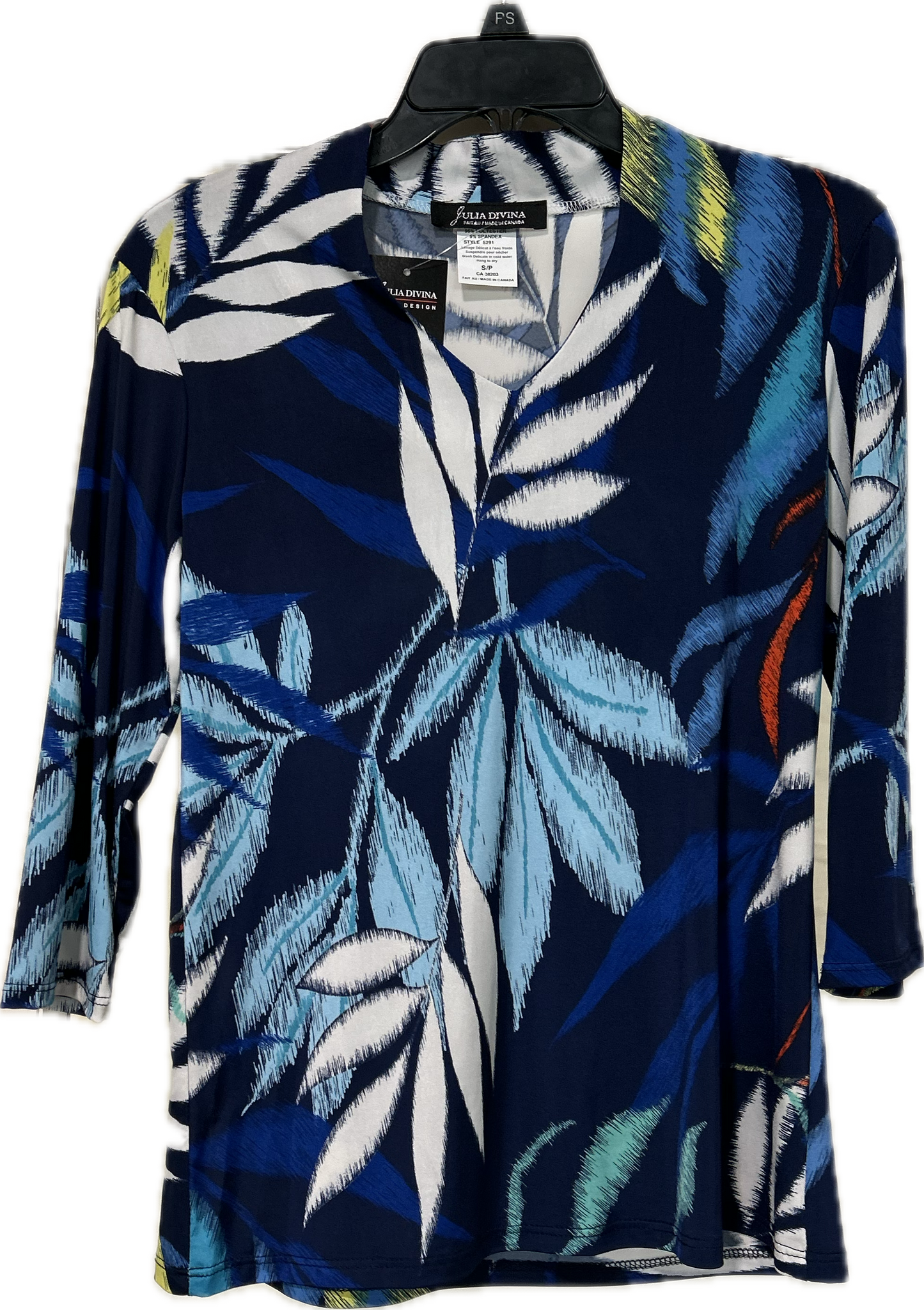 Julia petite high V neck top in 3/4 sleeves