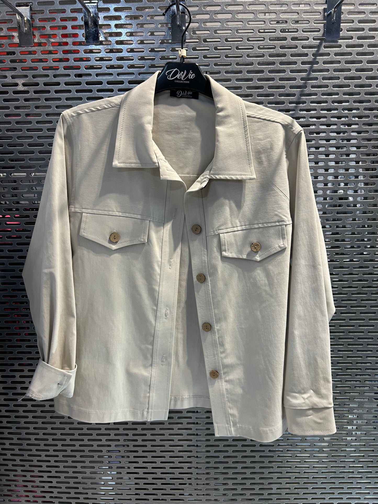 Stretch jean jacket with pockets