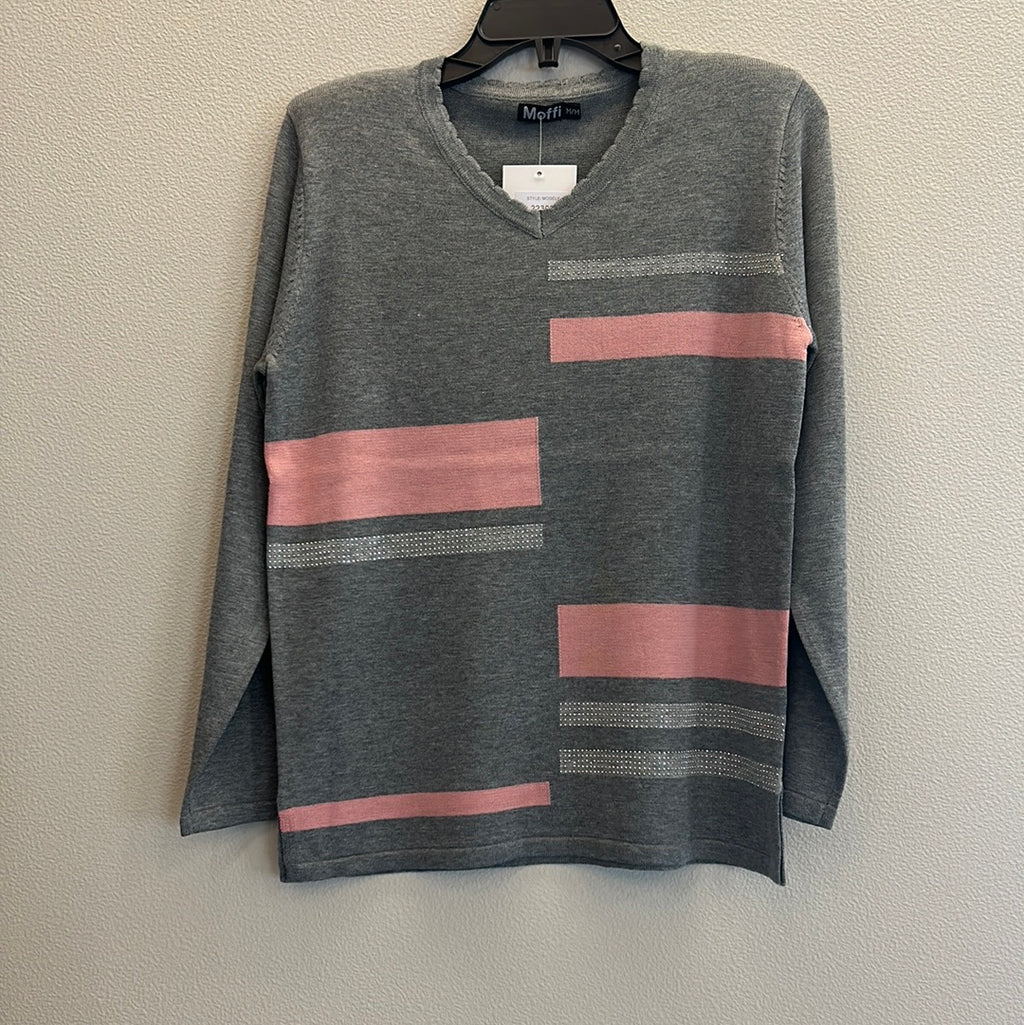 Scalloped mockneck sweater with hotfix