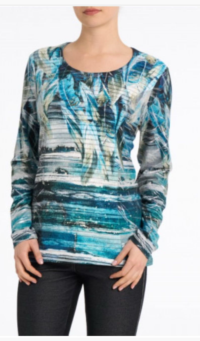 Lara crewneck cut out top in velour feel multimedia